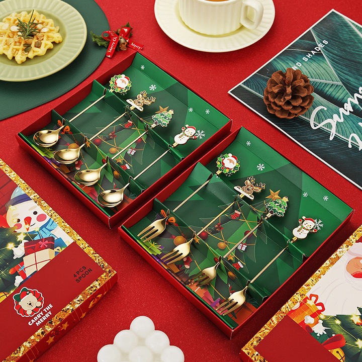 Set tacamuri de Craciun 8 piese, inox, lingura si furculita, design creativ