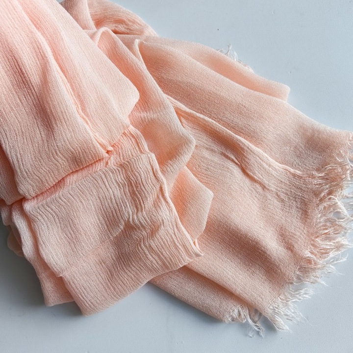 Esarfa lunga roz, 200x90cm, cu textura naturala, set multifunctional