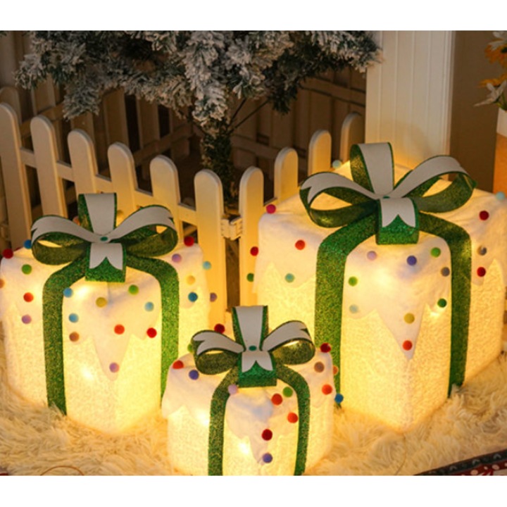 Set cutii cadou decorative Craciun cu luminite LED, 3 piese, 25.5x20.5x15.15cm, culori calde