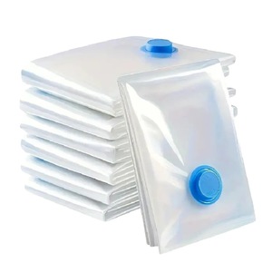 Organizatoare imbracaminte si incaltaminte