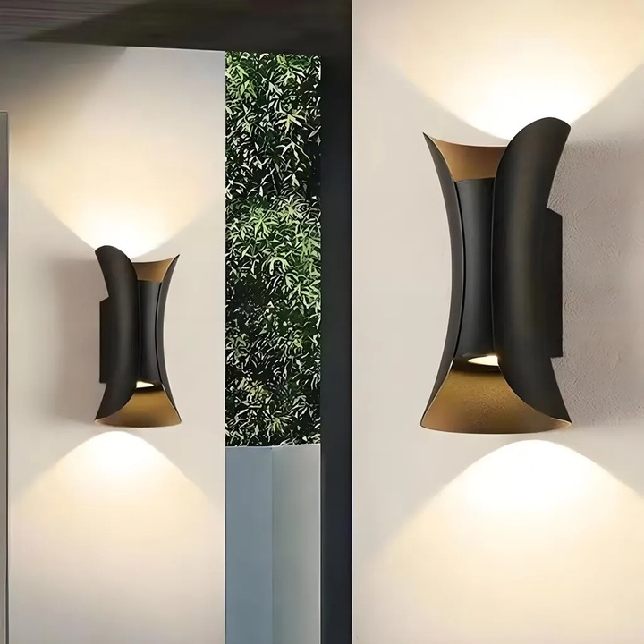 Aplica LED moderna, 15x7x6cm, neagra, lumina alba calda, design elegant, set de montaj inclus