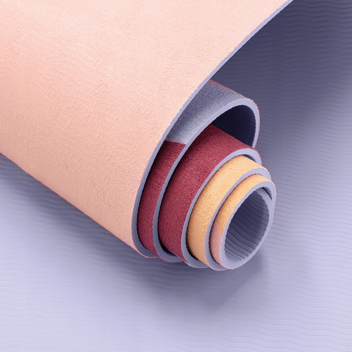 Saltea de antrenament Spokey HARMONY MAT, antiderapanta, 173x61x0,4cm, granat, cu banda de transport