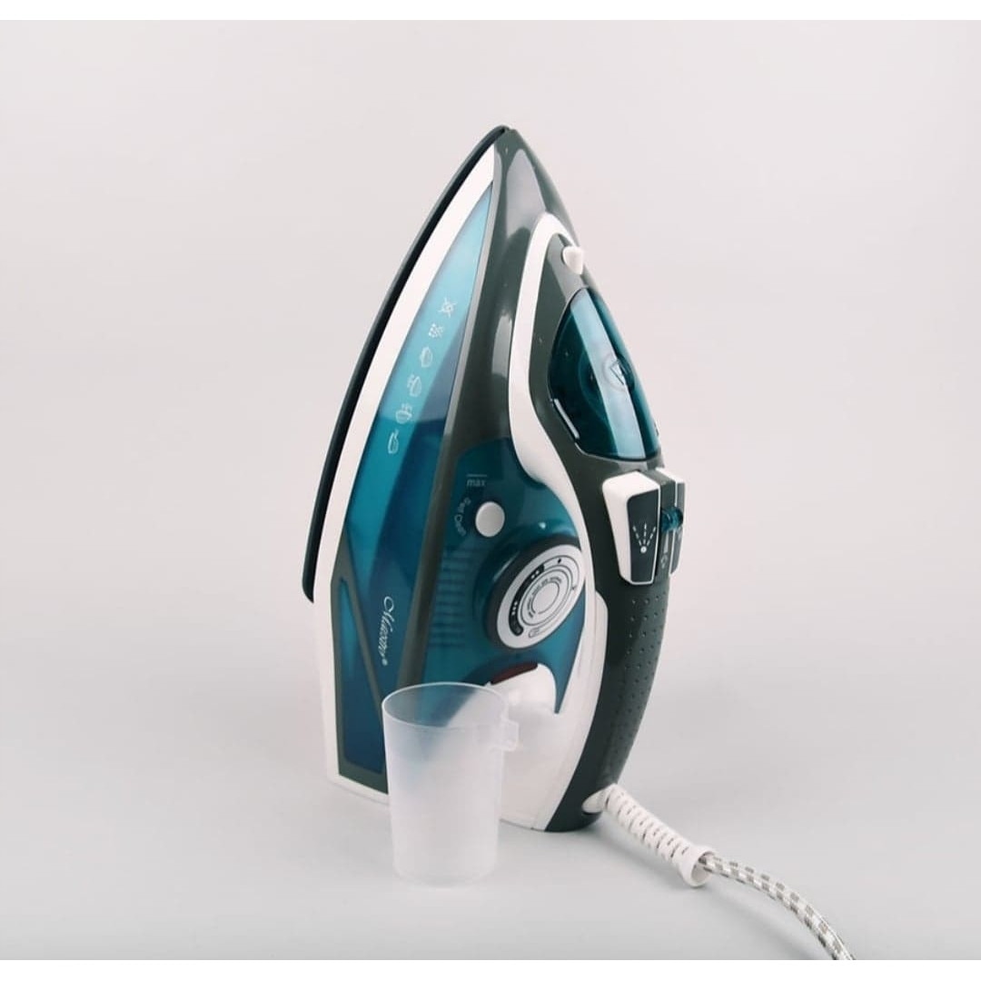 Fier de calcat cu abur Maestro MR-304C (JF3C3GZMRX8), 2200 W, talpa ceramica, abur vertical si boost abur, sistem anti-calcar, autocuratare, pulverizator, turcoaz si alb