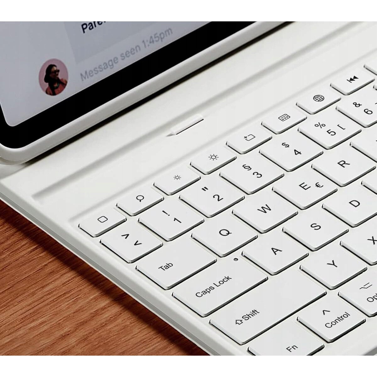 Husa tableta cu tastatura ESR pentru iPad Pro 12.9, alb, protectie robusta, suport multi-orientare