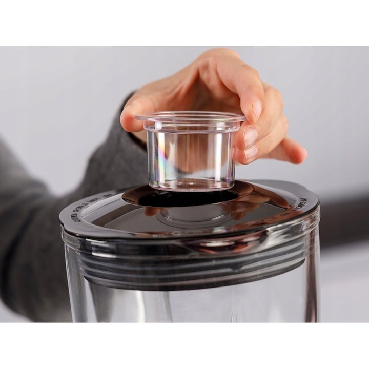Blender de mana Severin SM 3760, 350W, negru, 6,2x6,2x38cm