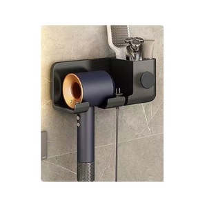 Suporturi si accesorii de baie