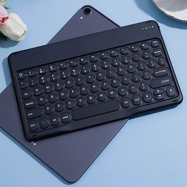 Tastatura portabila cu taste rotunde retro, neagra