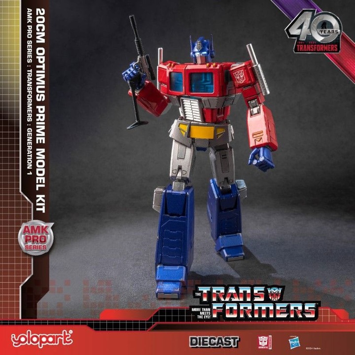 Figurina Zestaw Plastyczny Optimus Prime 20 cm, Transformers: Generation One, multicolor