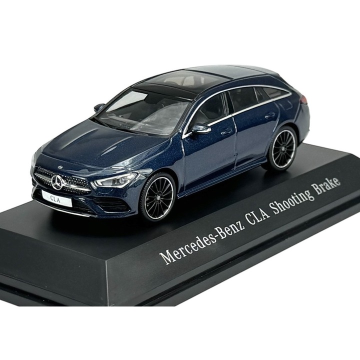 Mercedes CLA II Shooting Brake X118 modellautó, 1:43, kék, 11x4x3,5cm