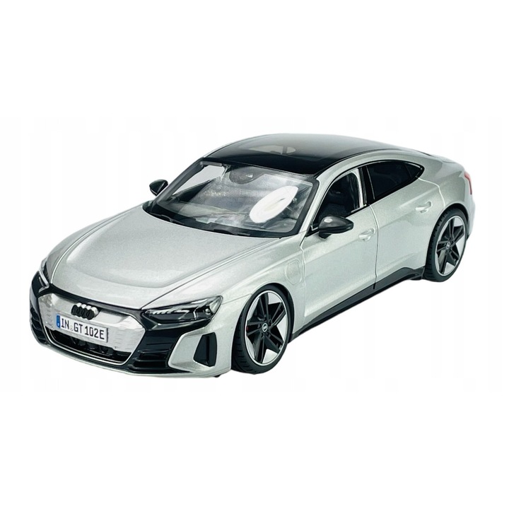 Bburago Audi RS e-tron GT autómodell, fém, 1:18, nyitható ajtók, 26,5x11x7,5cm, ezüst