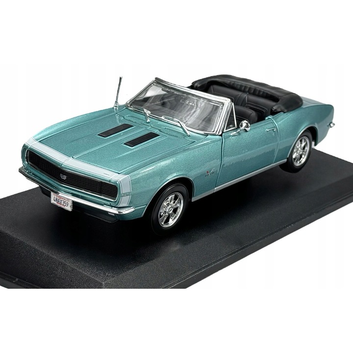 Model metalic Chevrolet Camaro SS 396 1967, 1:18, albastru, set cu suport expunere