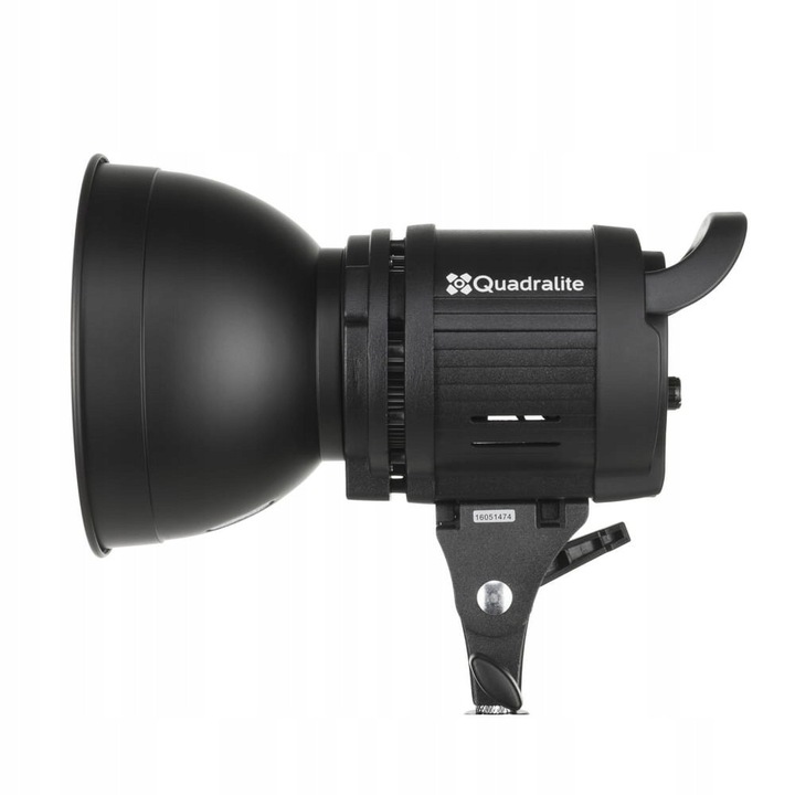 Видео LED лампа 600, Quadralite, 60W, 5500K, 13.6x12.7x30см