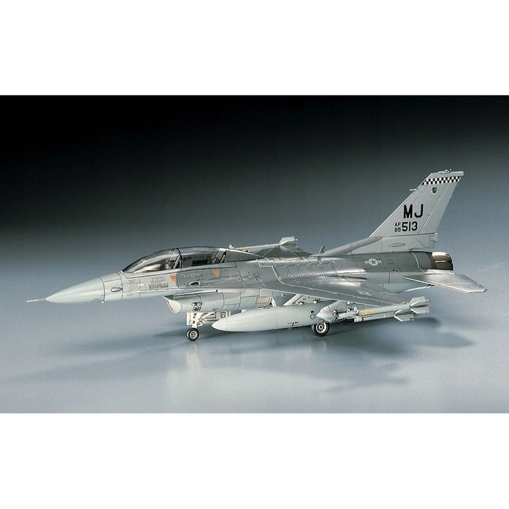 Hasegawa F-16D Fighting Falcon makett 1:72, összeszerelési készlet
