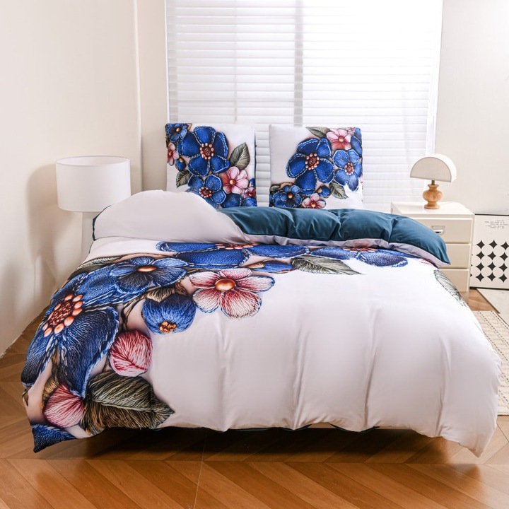 Set de lenjerie de pat 200x220 bumbac satinat model 5D fata-verso GierekHoff gros 3 piese GH 3121 flori albastre