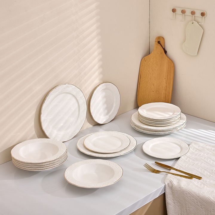 Serviciu de masa 18 piese "Antic", portelan – Set farfurii 6 persoane, decor relief, margine aurie