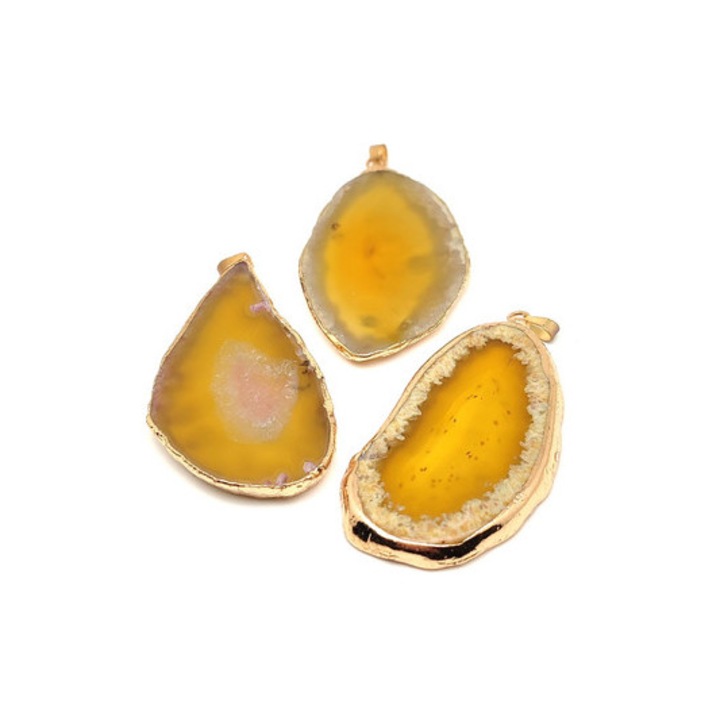 Lendület sárga achát lap medál arany színű foglalattal 25x40-70mm