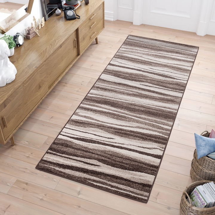 Covor Traversa Tapiso Sari, model clasic, dungi, usor de curatat, pentru incalzire prin pardoseala, pentru coridor, sufragerie, hol, intrare, fir de 10 mm 80 x 1000cm