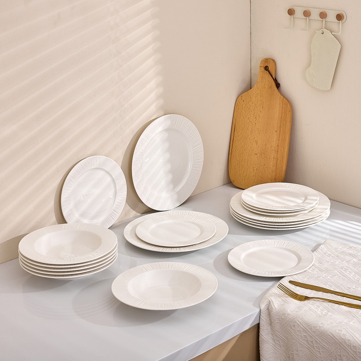 Serviciu de masa 18 piese "Soare", portelan – Set farfurii 6 persoane, decor in relief