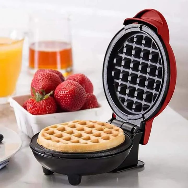 Sandwich maker, multifunctional, usor de curatat, galben