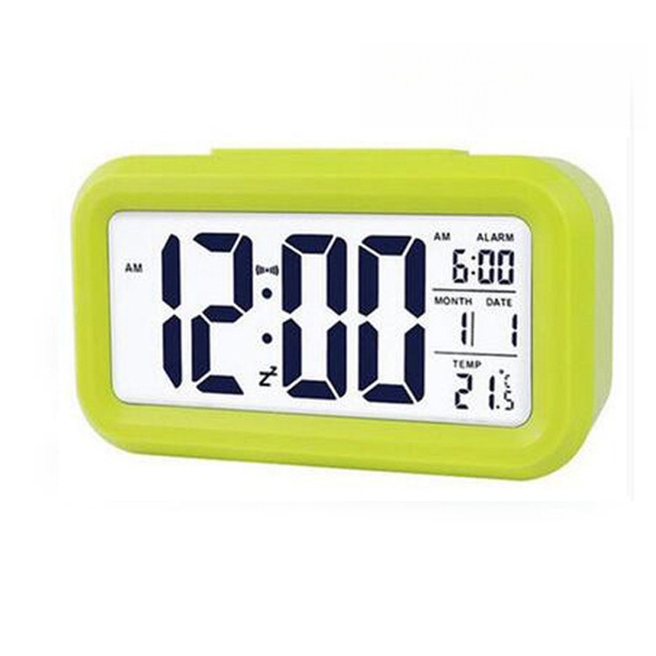 Set de 3 ceasuri de alarma digitale, functie snooze, design compact, iluminare inteligenta, alimentare cu baterii, verde