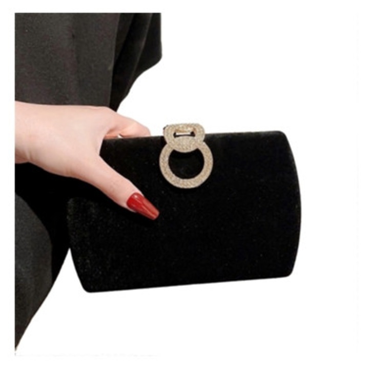 Geanta de umar eleganta, model modern, ideala pentru ocazii speciale, culoare neagra.