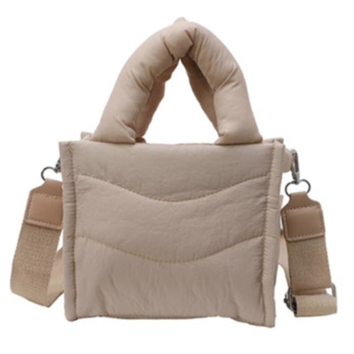 Nagy női táska, steppelt design, könnyű, fehér