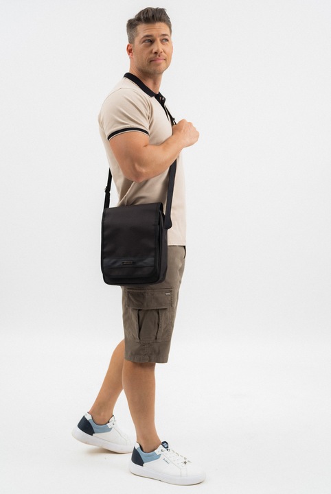 budmil férfi oldaltáska, ANTONIO26, Fekete