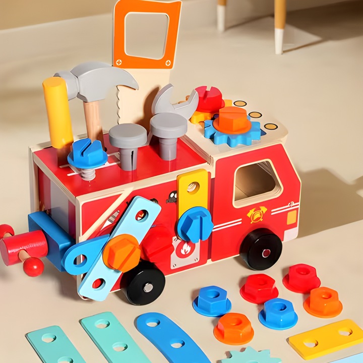 Trusa de Scule Din Lemn Copii Kidprotect® Wood Master, Piultie, Suruburi, Surubelnita, Cheie, Fierastrau, Ciocan, Trusa Depozitare, Jucarie STEM Educativa de Constructie, Asamblare, Baieti Si Fete de 3, 4, 5 ani si Peste