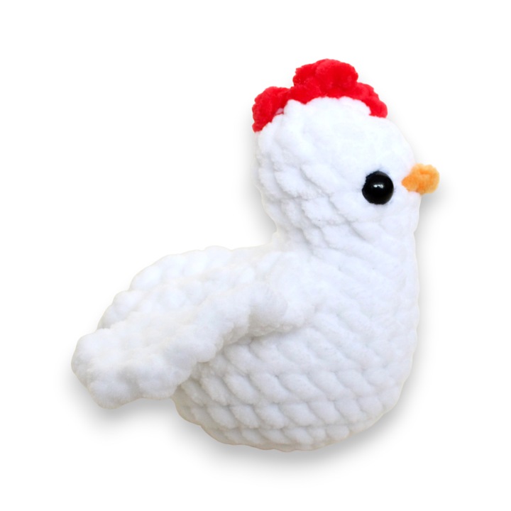 Jucarie Gaina alba crosetata din fir de plus, Mirinka, realizata manual, 13 cm