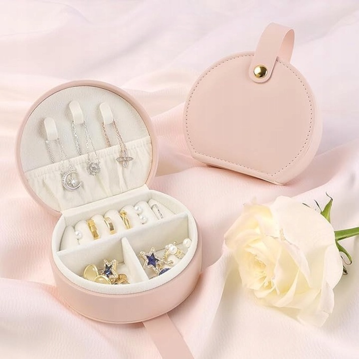 Ékszerdoboz, rendszerező, 10x9x4cm, vízálló, gyöngyház bársony belső, szett