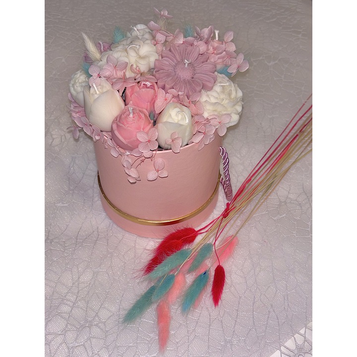 Aranjament flori din ceară, fără parfum