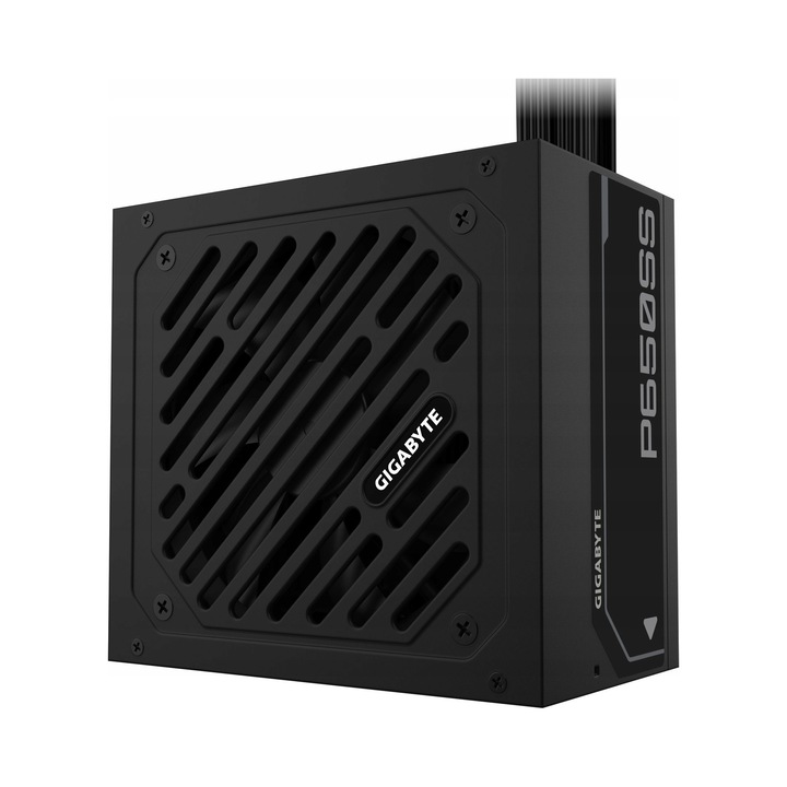 Gigabyte P650SS PC tápegység 650W 120mm 80+Silver 86x150x140mm