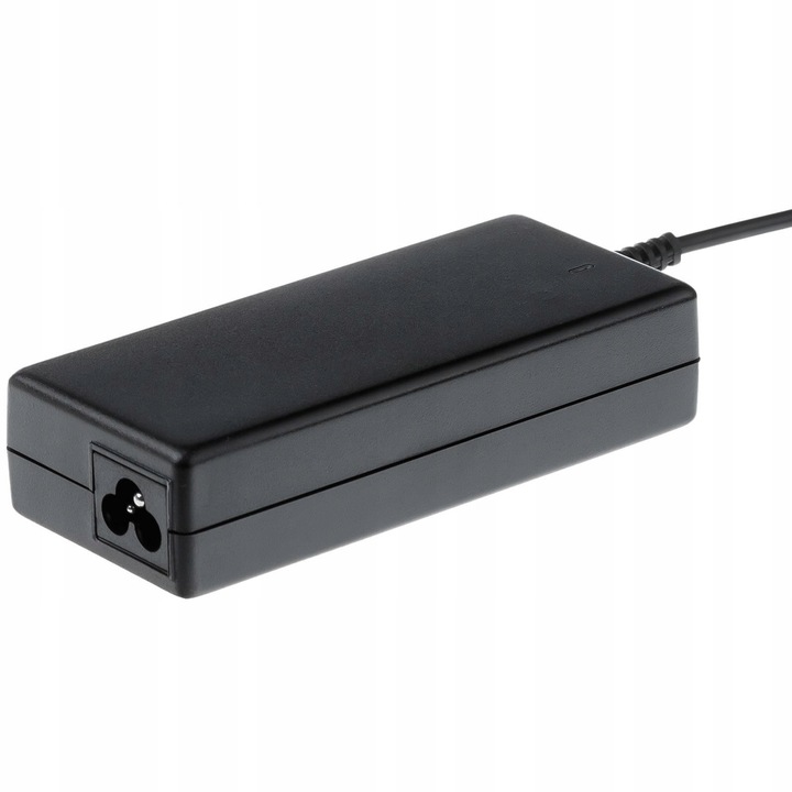 Akyga AK-ND-53 laptop tápegység 90W, 19.5V 4.62A, 4.5x3.0 mm-es csatlakozó tűvel, Dell kompatibilis, fekete, 1 db