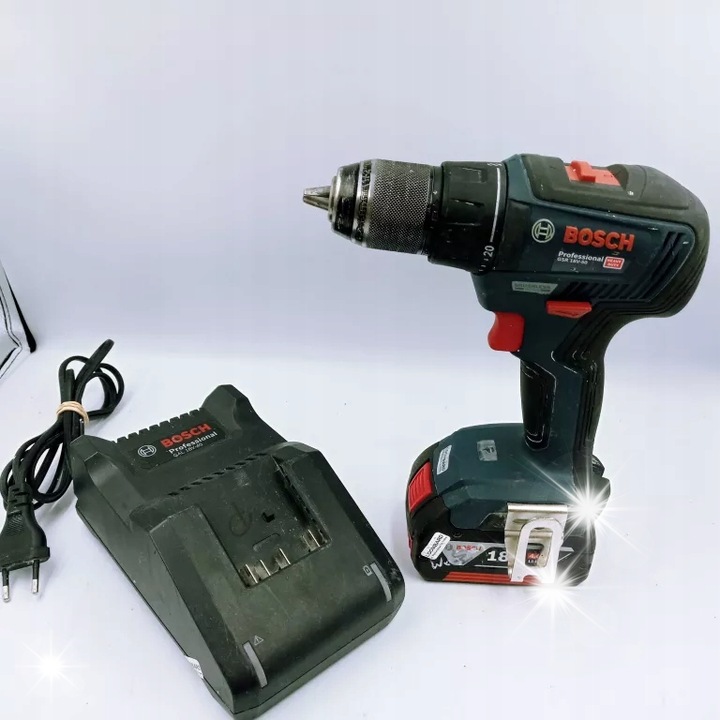 Акумулаторна бормашина Bosch Professional GSR 18V-50, 18V, с LED, 1кг, без батерия