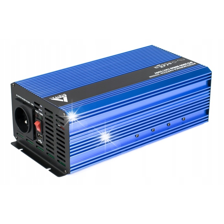 FESZÜLTSÉG ÁTALAKÍTÓ IPS-2000S 2000W, 12V-230V, aktív hűtéssel, USB