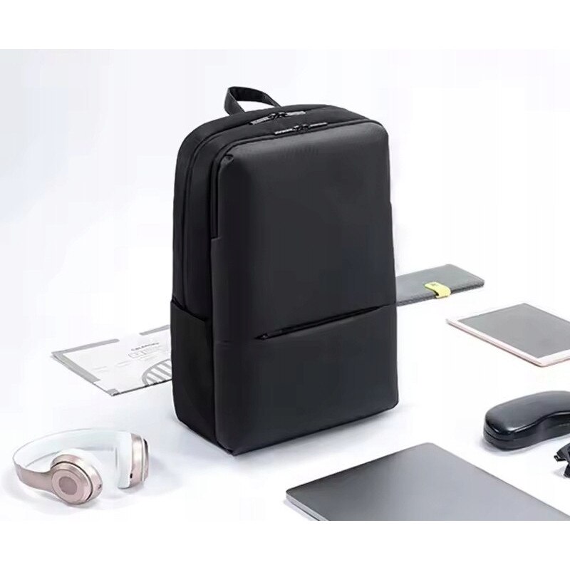 RUCSAC PENTRU LAPTOP 15,6 URBAN BUSINESS IMPERMEABIL NEGRU MUSTHAVE 18L