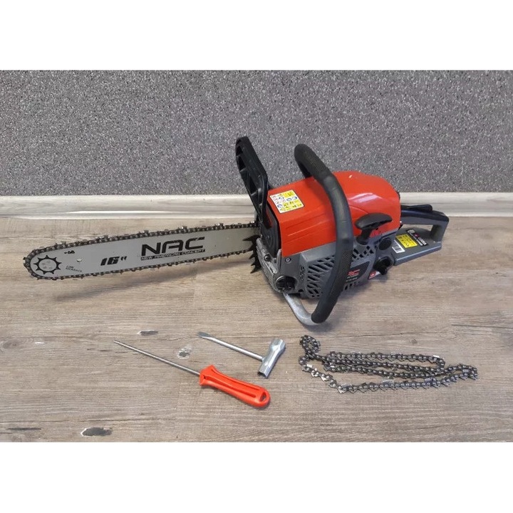 NAC CST52-40-10AC láncfűrész, 40cm, 49cc, rezgéscsillapító rendszer, otthoni használatra