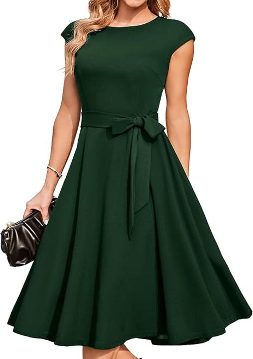 Rochie verde eleganta de vara, lungime peste genunchi, decolteu in V, fermoar ascuns pe spate, S