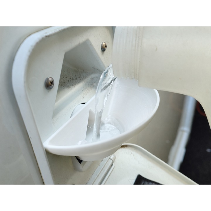 Palnie din plastic, Funnel, apa, pentru rulota 12cm x 13cm x 4cm