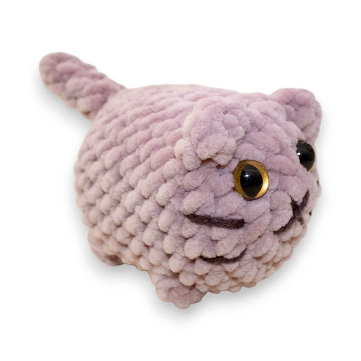 Horgolt plüss macskajáték, Mirinka, kézzel készített, 9 cm