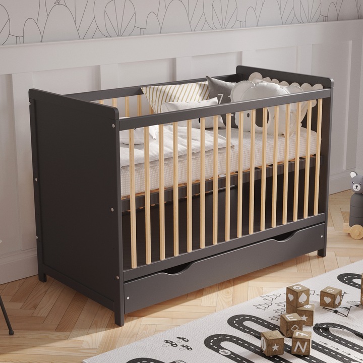 Patut pentru bebelusi 120x60 cm cu saltea din spuma si husa matlasata, alb-pin, Patut pentru copii, din lemn, adaptabil la cresterea copilului, patut cu bare