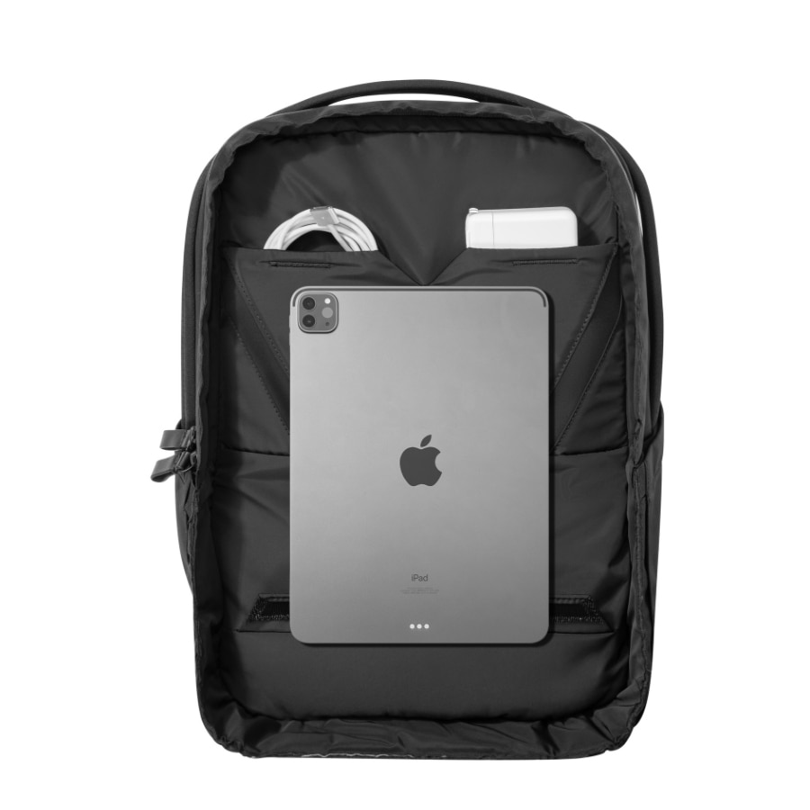 Rucsac pentru laptop Tomtoc Voyage T50, capacitate 20L, negru, dimensiuni 45x33x17cm