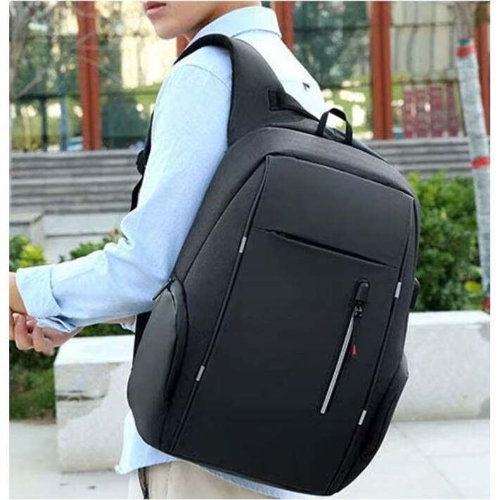 DKM, Rucsac din poliester si nylon cu compartiment pentru laptop 17 inch, port USB extern, rezistent la apa, bretele 3D mesh, Negru, 21L