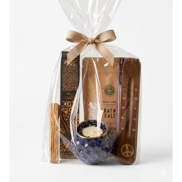 Pachet Cadou Ritual SPA PROTECTIE ENERGETICA, cu lumanare parfumata handmade din ceara naturala de soia si cristale semi-pretioase de OBSIDIAN, produse de baie din sare Hymalaia, betisoare parfumate naturale- Set 6 produse in ambalaj de cadou