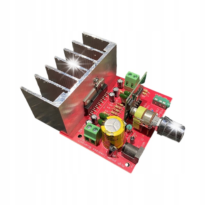 UKC 4 csatornás erősítő, Bluetooth, FM tuner, 2 mikrofon bemenet, 43x25x10,5cm, fekete