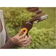 Fiskars akkus elektromos fa-/kerti olló, 12 V, 1.3-1.7 m teleszkópos rúd, Lépésenkénti penge, 32 mm maximális vágási átmérő, Állítható vágófej, Kefe nélküli motor, Töltő és akkumulátor nélkül a csomagban