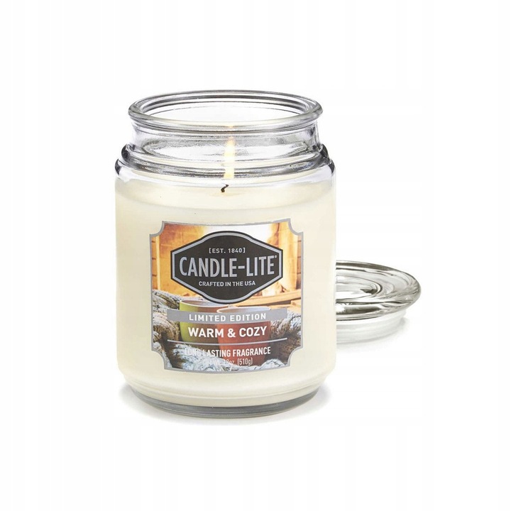 Candle-lite, lumanare parfumata in sticla, Warm & Cozy, crem, 145x100mm, 510g, 110h, editie limitata de Craciun