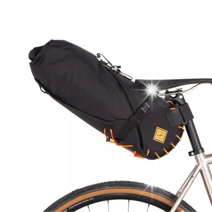 Чанта за под седалка Restrap Saddle Bag 14L, черна/оранжева, монтаж на седалка, 630g