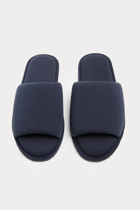 Marks & Spencer, Papuci de casa cu brant cu amortizare Freshfeet™, Bleumarin