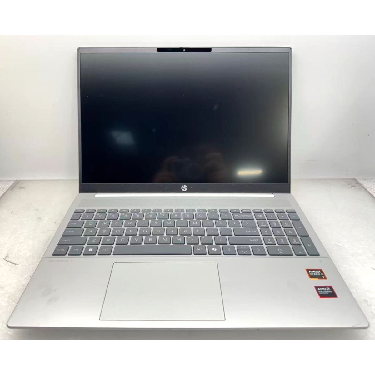 Laptop HP OmniBook 5 16-AG1175CL, 16 inch 1920 x 1200 Touchscreen, AMD AI 7 350 8 C / 16 T, 2 GHz - 5 GHz, 8 MB 16 MB cache, 16 GB RAM, 1 TB SSD, AMD Radeon Graphics, Windows 11